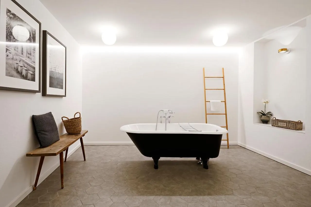 Numa Salzburg Nora Daire Avusturya