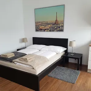 Apartment Sunny Studio For Two!, Salzburg